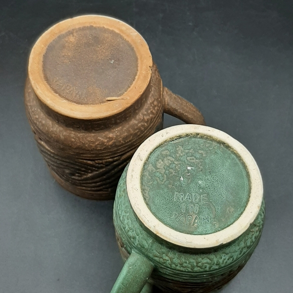 Vintage Pottery Stackable Coffee Mugs Tiki Looking Green Brown Made in Japan - Picture 5 of 6